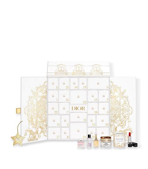 dior gift calendar|le 30 montaigne dior.